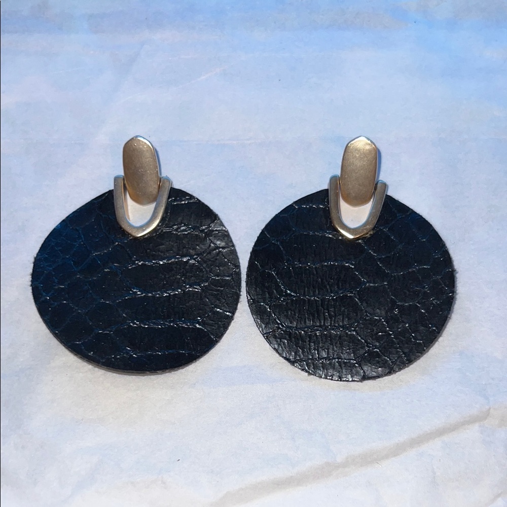 Elegant Black and Gold Earrings